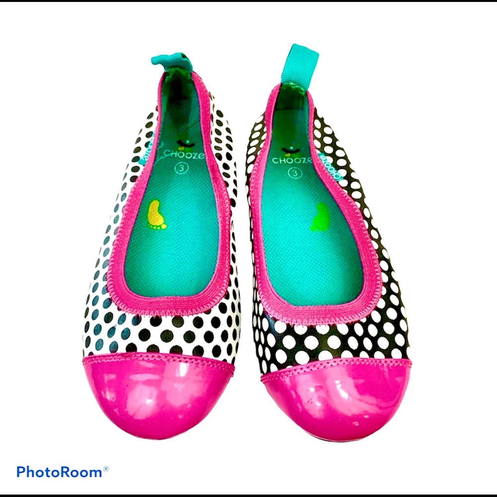 Girls polka dot flats with rubber sole